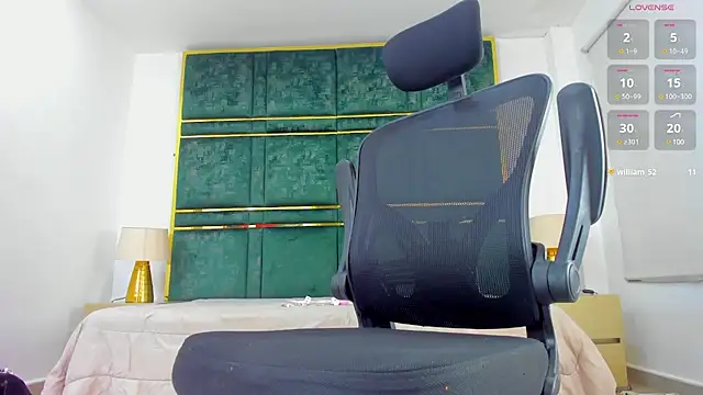 Snapshot of Latrellx7 chatting on January 25, 2025, 2:47 pm Latrellx7 online show from January 25, 2025, 2:47 pm