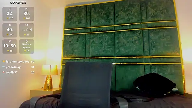 Snapshot of Latrellx7 chatting on January 30, 2025, 2:36 pm Latrellx7 online show from January 30, 2025, 2:36 pm