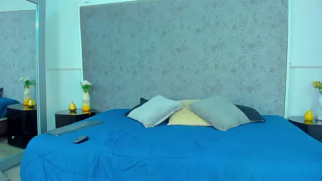 Snapshot of Latrellx7 chatting on March 17, 2025, 11:42 am Latrellx7 online show from March 17, 2025, 11:42 am