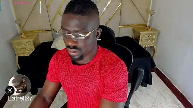 Snapshot of Latrellx7 chatting on November 6, 2025, 2:56 am Latrellx7 online show from November 6, 2025, 2:56 am