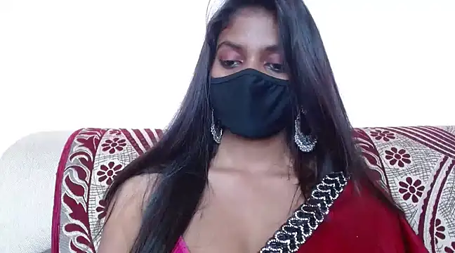 Snapshot of miss_sona27 chatting on December 19, 2024, 11:18 am miss sona27 online show from December 19, 2024, 11:18 am