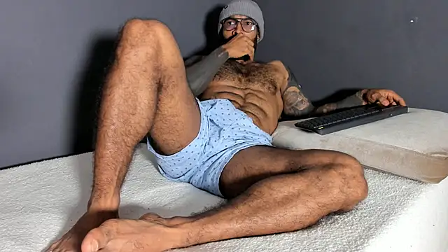 Brock hurn1 online show from December 17, 2025, 11:11 pm