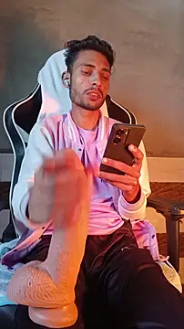 Snapshot of AjaxStar chatting on January 19, 2026, 9:02 am AjaxStar online show from January 19, 2026, 9:02 am