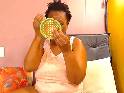 Snapshot of Black-Desire chatting on November 17, 2025, 4:51 am Black-Desire online show from November 17, 2025, 4:51 am