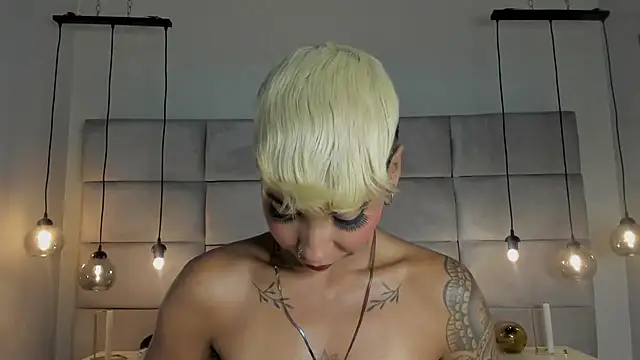 MiaMorgan  online show from January 26, 2025, 6:16 pm