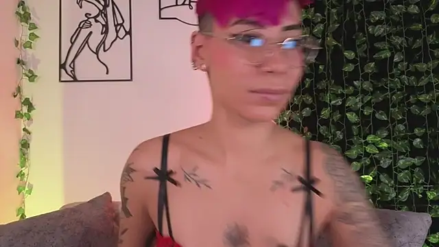 MiaMorgan  online show from February 2, 2026, 1:10 pm