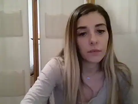 Snapshot of MissBella131 chatting on January 24, 2025, 7:07 pm MissBella131 online show from January 24, 2025, 7:07 pm