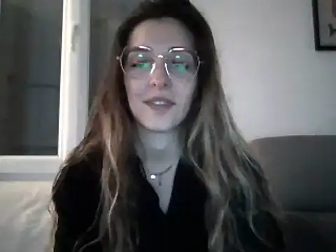 Snapshot of MissBella131 chatting on February 1, 2025, 6:19 pm MissBella131 online show from February 1, 2025, 6:19 pm