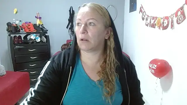 Snapshot of emperabigbootybigass chatting on February 22, 2025, 12:08 pm emperabigbootybigass online show from February 22, 2025, 12:08 pm