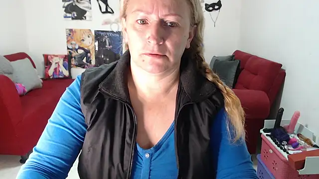 Snapshot of emperabigbootybigass chatting on October 8, 2025, 12:14 pm emperabigbootybigass online show from October 8, 2025, 12:14 pm