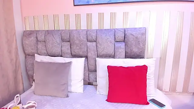 nova lane online show from February 6, 2026, 7:50 pm