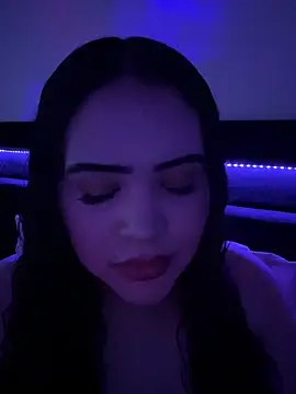 Snapshot of iTrapXXXBACKUP chatting on March 5, 2026, 6:37 pm iTrapXXXBACKUP online show from March 5, 2026, 6:37 pm