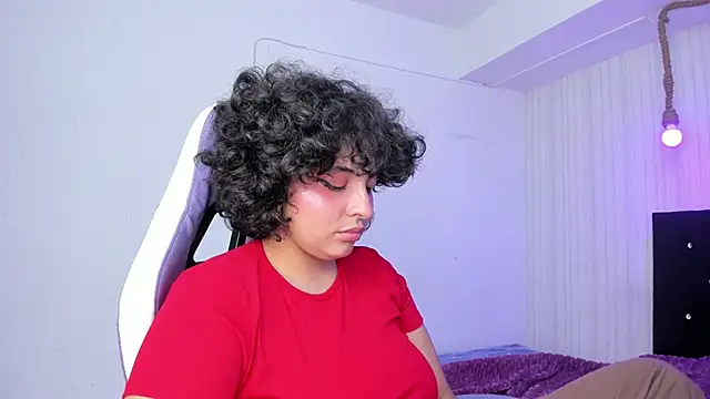 Snapshot of miku_katsuragi chatting on January 9, 2026, 9:05 pm miku katsuragi online show from January 9, 2026, 9:05 pm