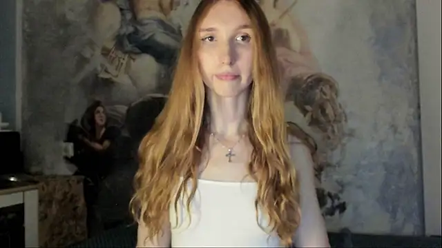 LisaIcon online show from July 7, 2026, 7:51 pm