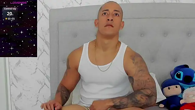 Snapshot of luigiferrara chatting on February 19, 2026, 9:11 pm luigiferrara online show from February 19, 2026, 9:11 pm