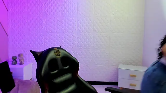 Snapshot of Violetaa_diazz chatting on March 16, 2026, 9:08 pm Violetaa diazz online show from March 16, 2026, 9:08 pm