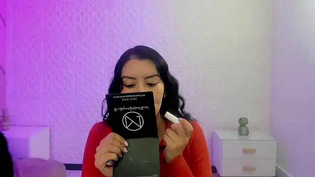 Snapshot of Violetaa_diazz chatting on March 25, 2026, 9:10 pm Violetaa diazz online show from March 25, 2026, 9:10 pm