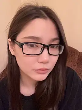 Snapshot of Milka23 chatting on October 12, 2025, 7:18 am Milka23 online show from October 12, 2025, 7:18 am