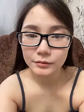 Snapshot of Milka23 chatting on November 15, 2025, 11:07 am Milka23 online show from November 15, 2025, 11:07 am