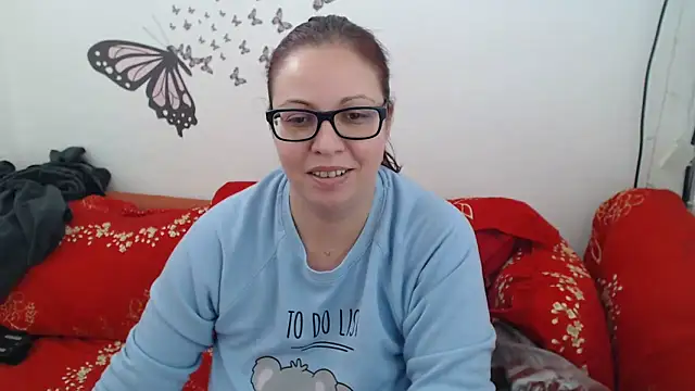 Snapshot of LadyHellene chatting on January 12, 2025, 10:23 am LadyHellene online show from January 12, 2025, 10:23 am