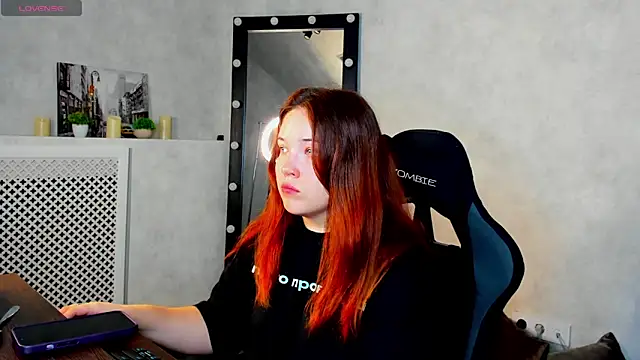 Aliisson Edwards online show from February 6, 2025, 12:00 am