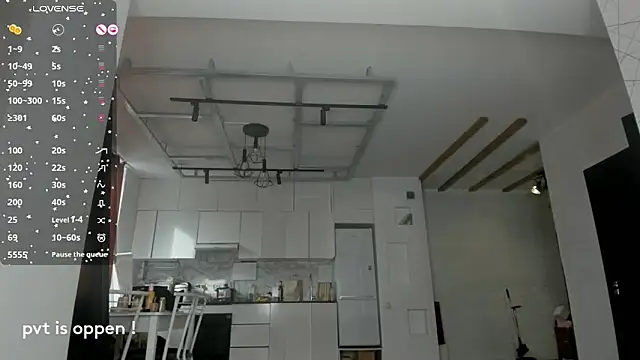 Snapshot of sailorrmoon chatting on March 8, 2026, 3:10 am sailorrmoon online show from March 8, 2026, 3:10 am