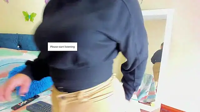 cristalwalker   online show from October 20, 2025, 11:43 am