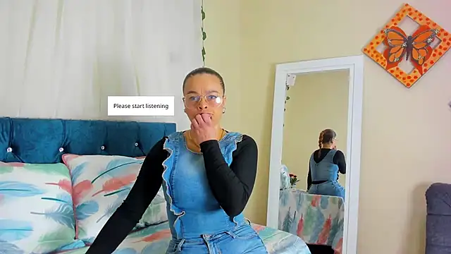 cristalwalker   online show from October 21, 2025, 12:06 pm