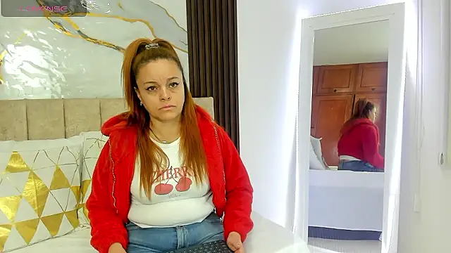 Snapshot of cristalwalker__ chatting on January 13, 2026, 10:31 am cristalwalker online show from January 13, 2026, 10:31 am