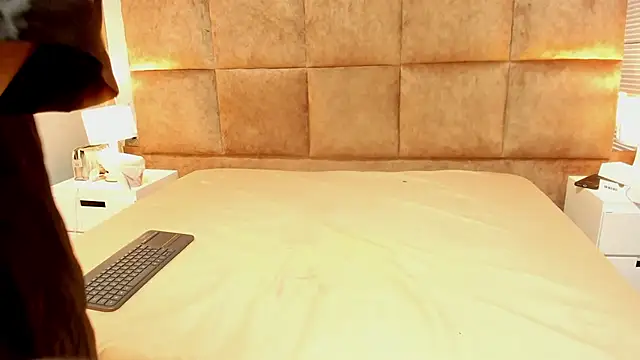 Snapshot of Asia_smitth chatting on December 9, 2024, 11:58 am Asia smitth online show from December 9, 2024, 11:58 am