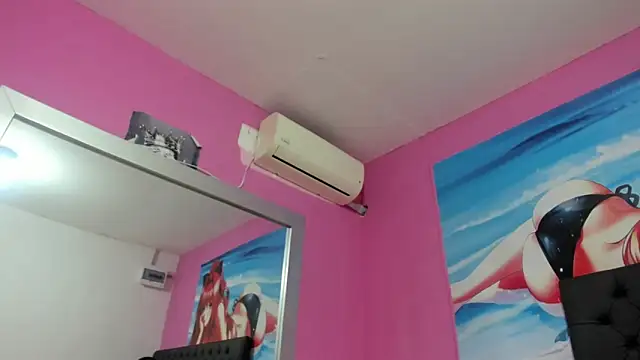  candy jade  online show from March 24, 2026, 11:04 am