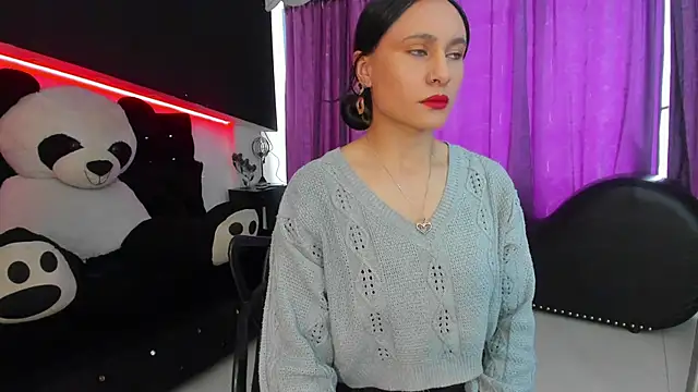 Snapshot of Coral_Gibson chatting on September 9, 2025, 12:59 pm Coral Gibson online show from September 9, 2025, 12:59 pm
