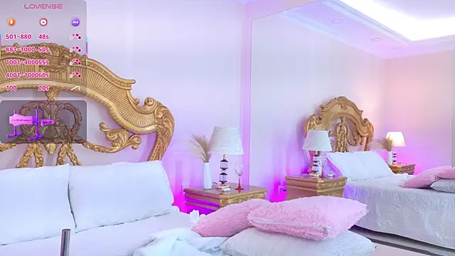 Snapshot of AshleyFerri chatting on March 28, 2026, 11:10 am AshleyFerri online show from March 28, 2026, 11:10 am