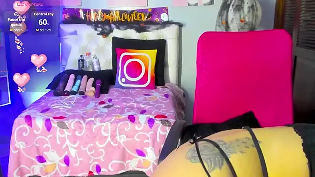 Snapshot of _Pamela_ebony chatting on October 27, 2025, 8:02 pm Pamela ebony online show from October 27, 2025, 8:02 pm