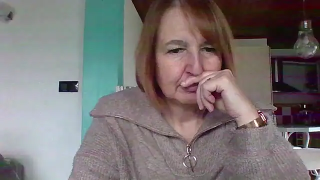 Snapshot of Sandcoq chatting on October 23, 2025, 8:46 am Sandcoq online show from October 23, 2025, 8:46 am