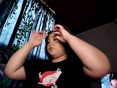 Snapshot of sharyl_24 chatting on February 11, 2026, 9:42 pm sharyl 24 online show from February 11, 2026, 9:42 pm