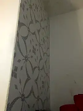 Snapshot of Carolinen chatting on October 9, 2025, 1:36 am Carolinen online show from October 9, 2025, 1:36 am