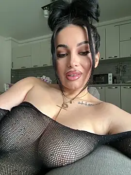 melissablack online show from March 13, 2026, 8:32 am
