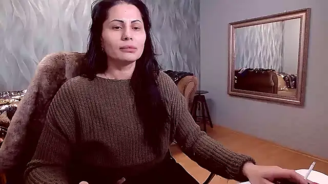 Sara Poison online show from February 4, 2025, 4:05 am