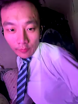 ex199212 online show from September 10, 2025, 5:13 pm