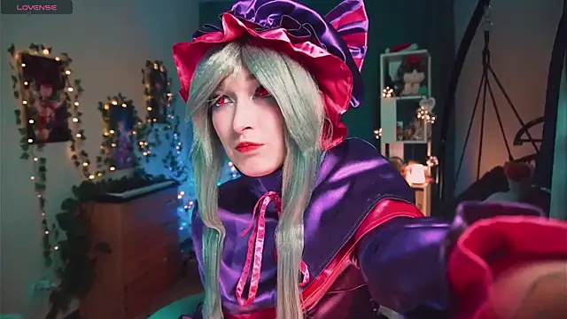 Snapshot of koshkasenpai chatting on December 20, 2024, 1:22 pm koshkasenpai online show from December 20, 2024, 1:22 pm