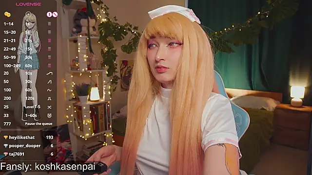 Snapshot of koshkasenpai chatting on February 26, 2025, 5:09 am koshkasenpai online show from February 26, 2025, 5:09 am