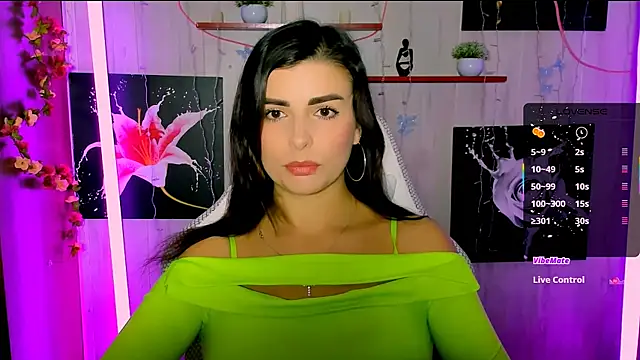 Snapshot of KayWuds chatting on February 10, 2026, 7:56 am KayWuds online show from February 10, 2026, 7:56 am