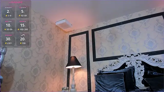Snapshot of ImSophiie chatting on May 27, 2026, 9:12 pm ImSophiie online show from May 27, 2026, 9:12 pm