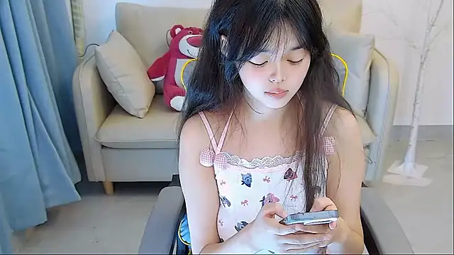 Snapshot of mango-a chatting on December 29, 2024, 6:35 am mango-a online show from December 29, 2024, 6:35 am