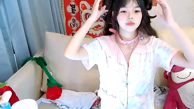 Snapshot of mango-a chatting on February 1, 2025, 3:18 pm mango-a online show from February 1, 2025, 3:18 pm