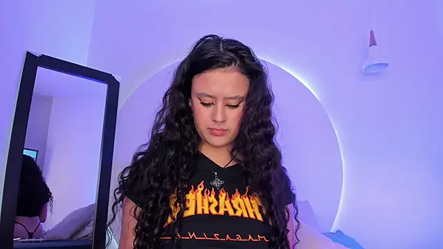 Snapshot of angel_witch chatting on February 26, 2025, 1:30 pm angel witch online show from February 26, 2025, 1:30 pm