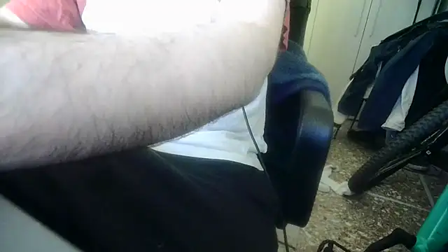Snapshot of sbrodo96 chatting on April 15, 2026, 8:53 pm sbrodo96 online show from April 15, 2026, 8:53 pm