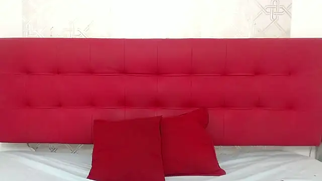 Celestial Queen  online show from February 13, 2025, 12:21 pm