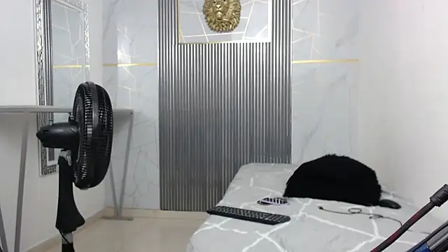 Snapshot of Celestial_Queen_ chatting on May 11, 2026, 2:45 pm Celestial Queen online show from May 11, 2026, 2:45 pm